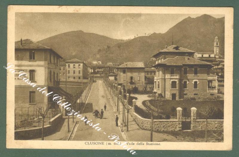 Lombardia. CLUSONE, Bergamo. Viale della Stazione. Cartolina d'epoca viaggiata.