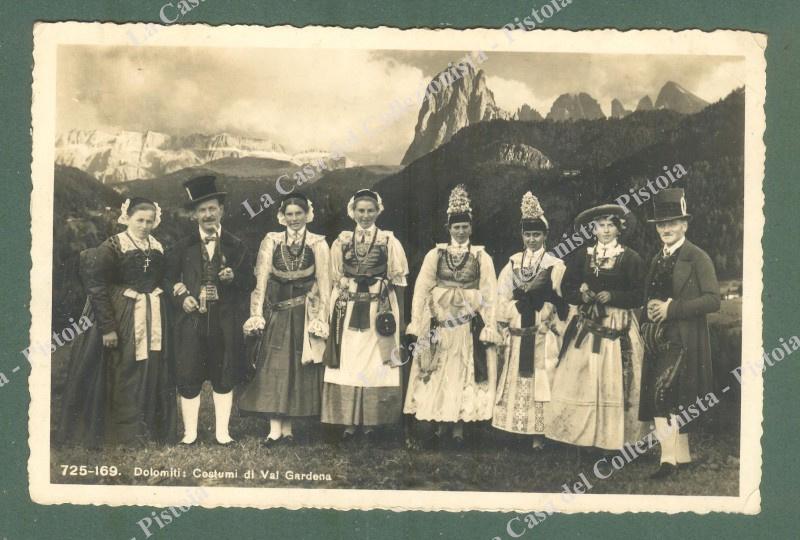 VAL GARDENA, Bolzano. Costumi. Cartolina d'epoca viaggiata nel 1943