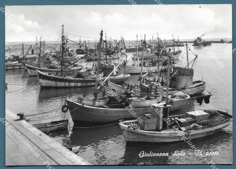 GIULIANOVA, Teramo. Porto. Cartolina d'epoca viaggiata