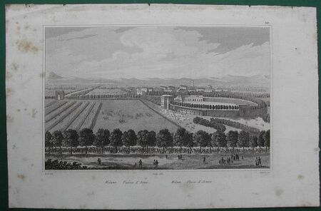 MILANO. Panoramica veduta della piazza dArmi.